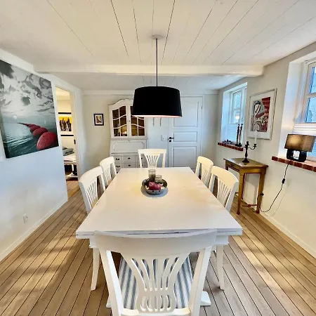 Laekkert I Hjertet Af * Marstal